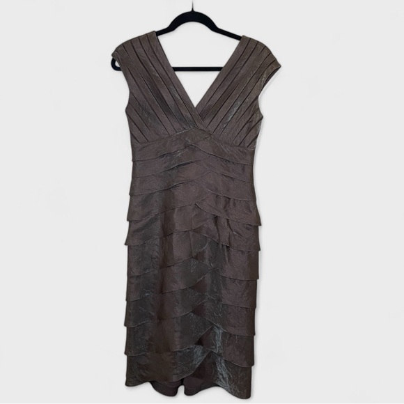 Adrianna Papell Dresses & Skirts - Adrianna Pappell‎ Dress